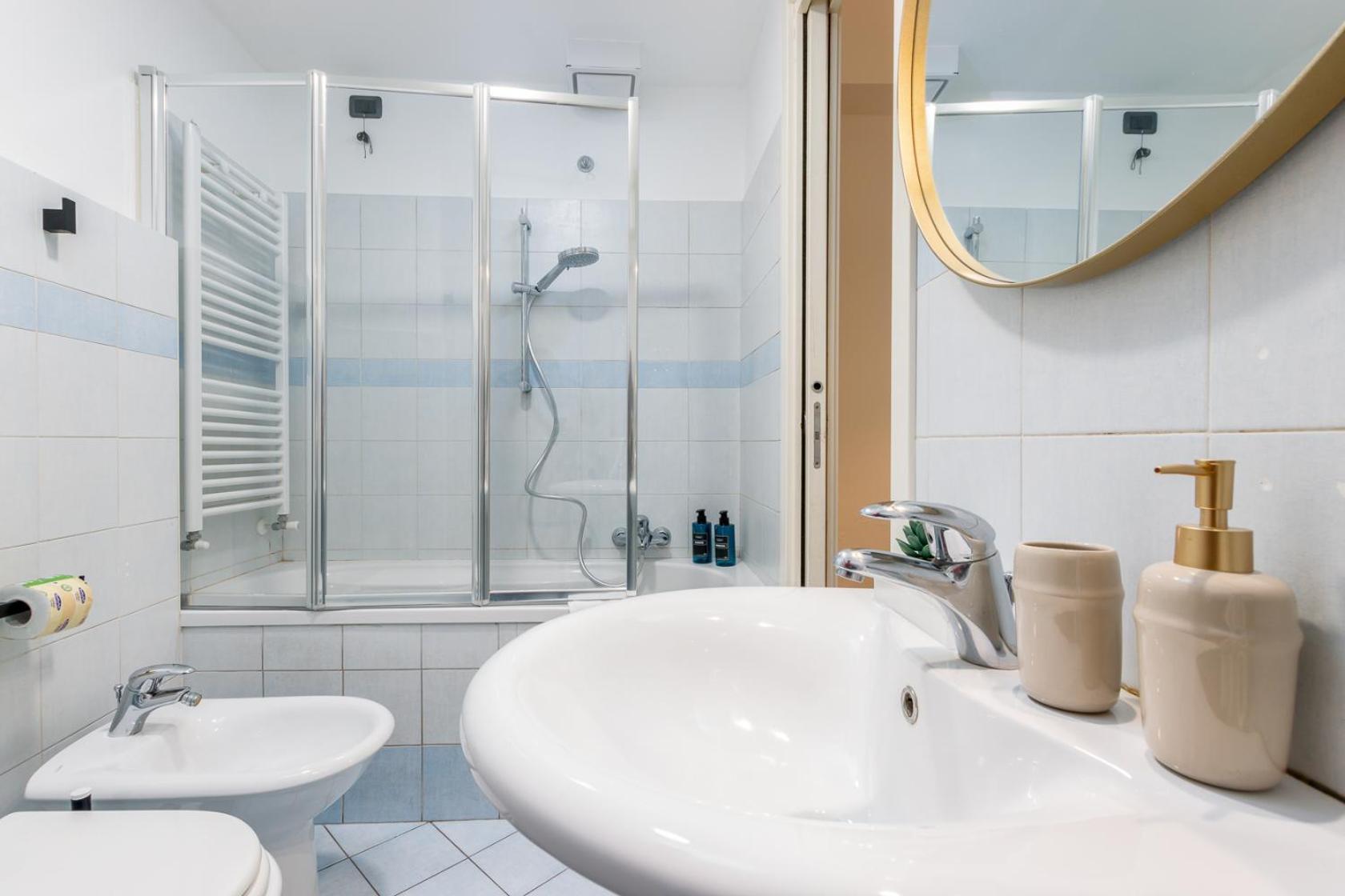 Near Funicolar Bergamo Alta Design House 1 Apartment Luaran gambar